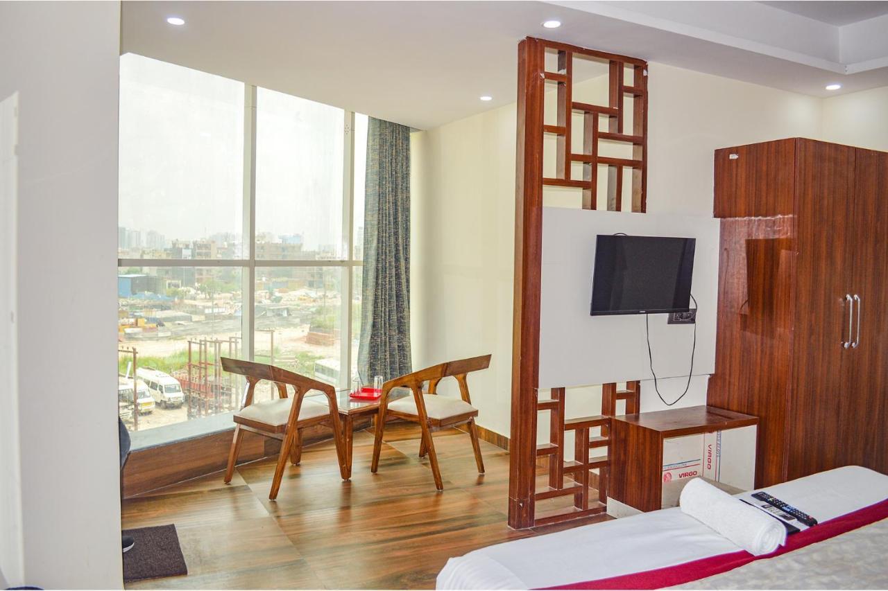 Fabhotel The Golf Inn Noida Extérieur photo